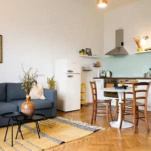 Appartamento Stilvolles Apartment Im Zentrum Mit Parkplatz, Graz